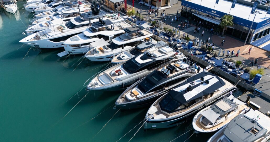 YACHTS&SUPERYACHTS_4 YACHTS&SUPERYACHTS_4