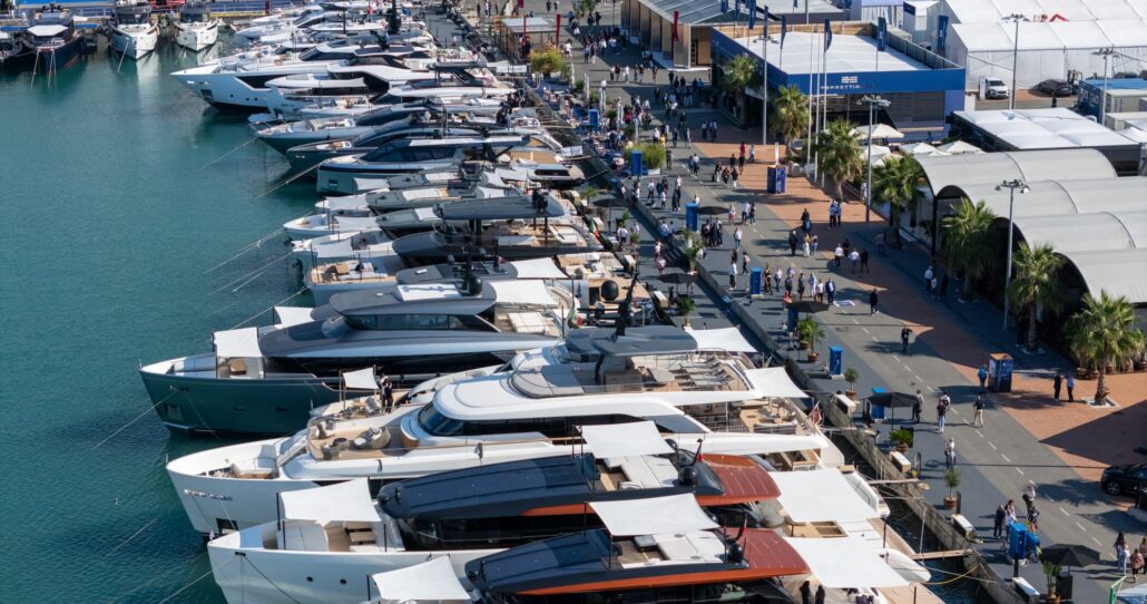 YACHTS&SUPERYACHTS_5 YACHTS&SUPERYACHTS_5