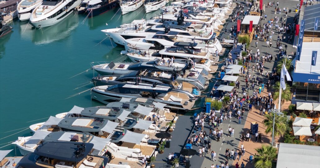 YACHTS&SUPERYACHTS_8 YACHTS&SUPERYACHTS_8