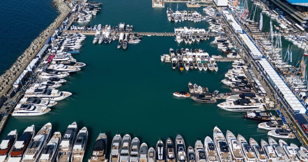 YACHTS&SUPERYACHTS_6_2400px YACHTS&SUPERYACHTS_6_2400px