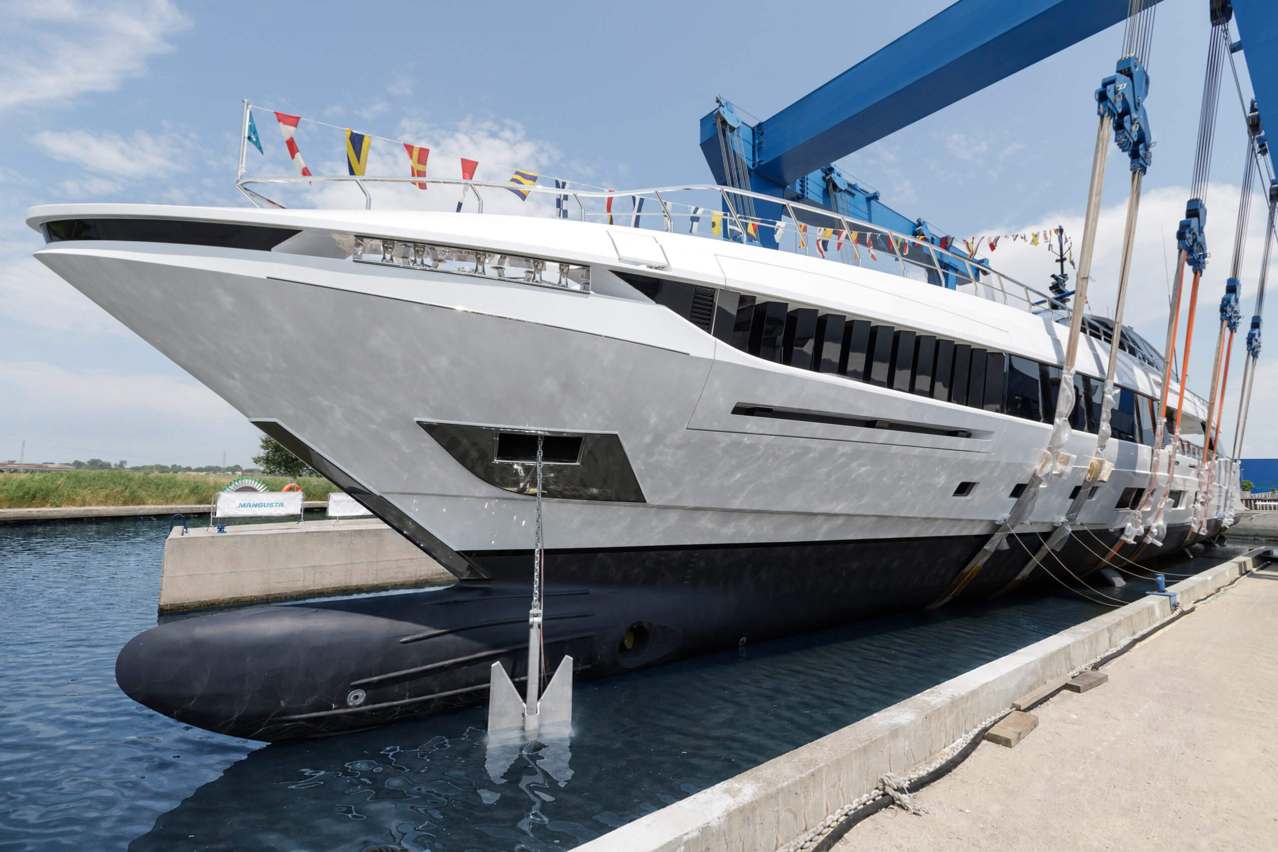 Antares 9 by Beneteau: introducing the perfect weekender - Salone