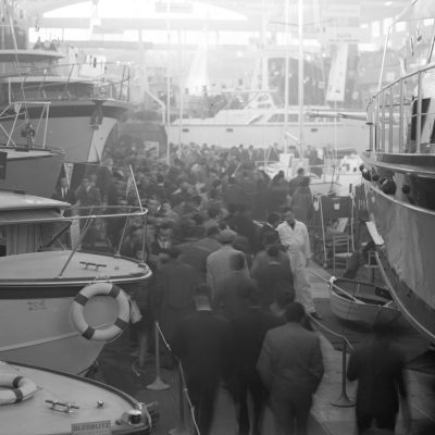 1964 - Il 3° Salone Nautico segna una tappa importante, con l’ingresso del Salone Nautico di Genova nell’ I.F.B.S.O l’Organizzazione internazionale dei Saloni Nautici